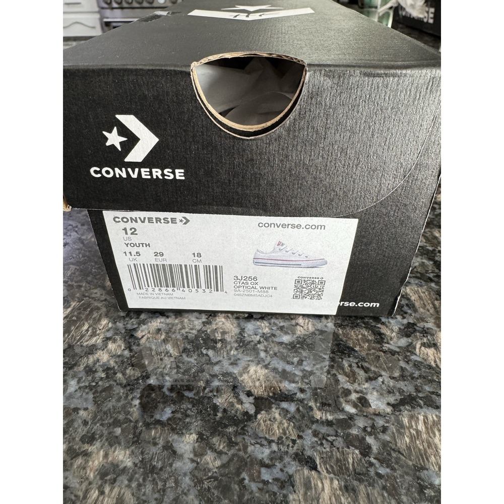 Converse Chuck Taylor All Star Sneaker Size 12k Kids Shoes White low top lace - Picture 5 of 5